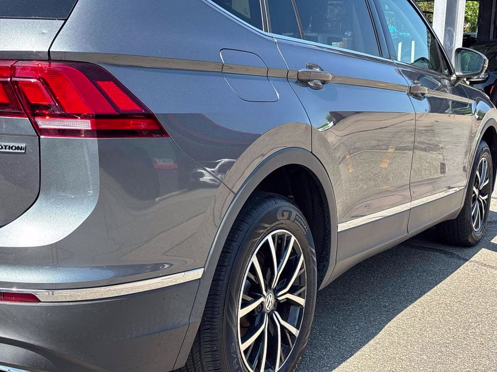 2021 Gray Volkswagen Tiguan 2.0T SE AWD SUV