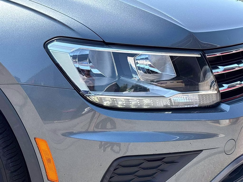 2021 Gray Volkswagen Tiguan 2.0T SE AWD SUV