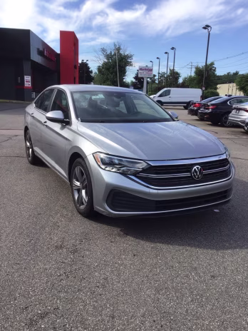 2024 Gray Volkswagen Jetta 1.5T SE FWD Sedan