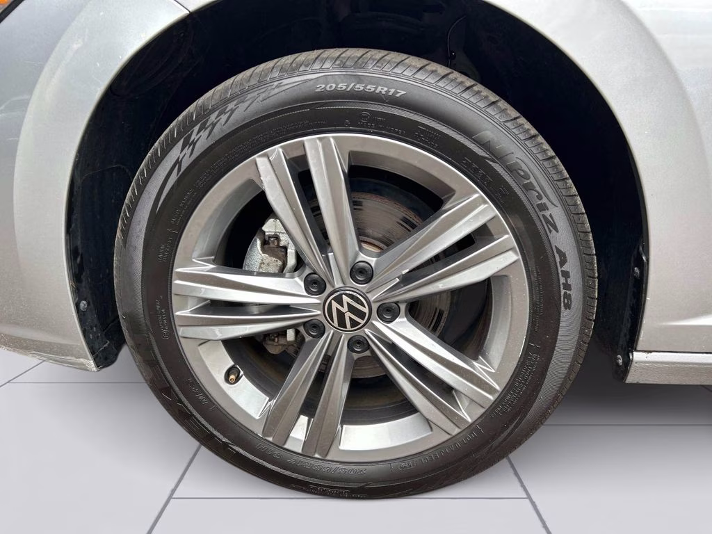 2024 Gray Volkswagen Jetta 1.5T SE FWD Sedan