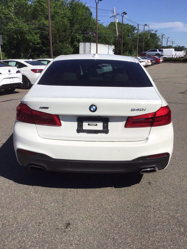 2020 Alpine White BMW 5 Series 540i xDrive AWD Sedan