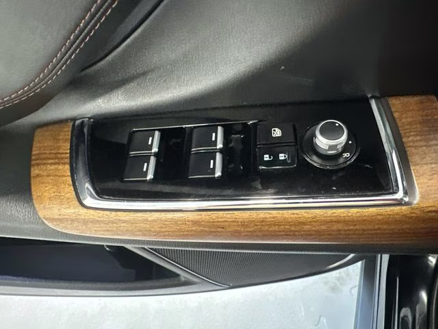 2018 Jet Black Mica Mazda CX-9 Signature AWD SUV