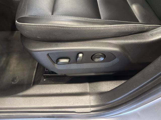 2021 Satin Steel Gray Metallic Buick Envision Essence AWD SUV