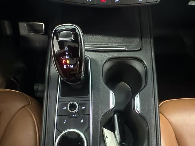 2022 Crystal White Tricoat Cadillac XT4 Sport AWD SUV