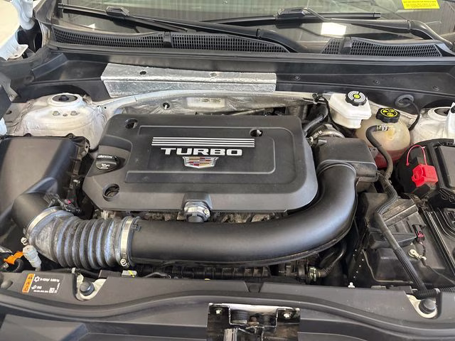 2022 Crystal White Tricoat Cadillac XT4 Sport AWD SUV