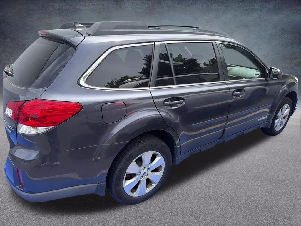 2012 Graphite Gray Metallic Subaru Outback 3.6R AWD SUV