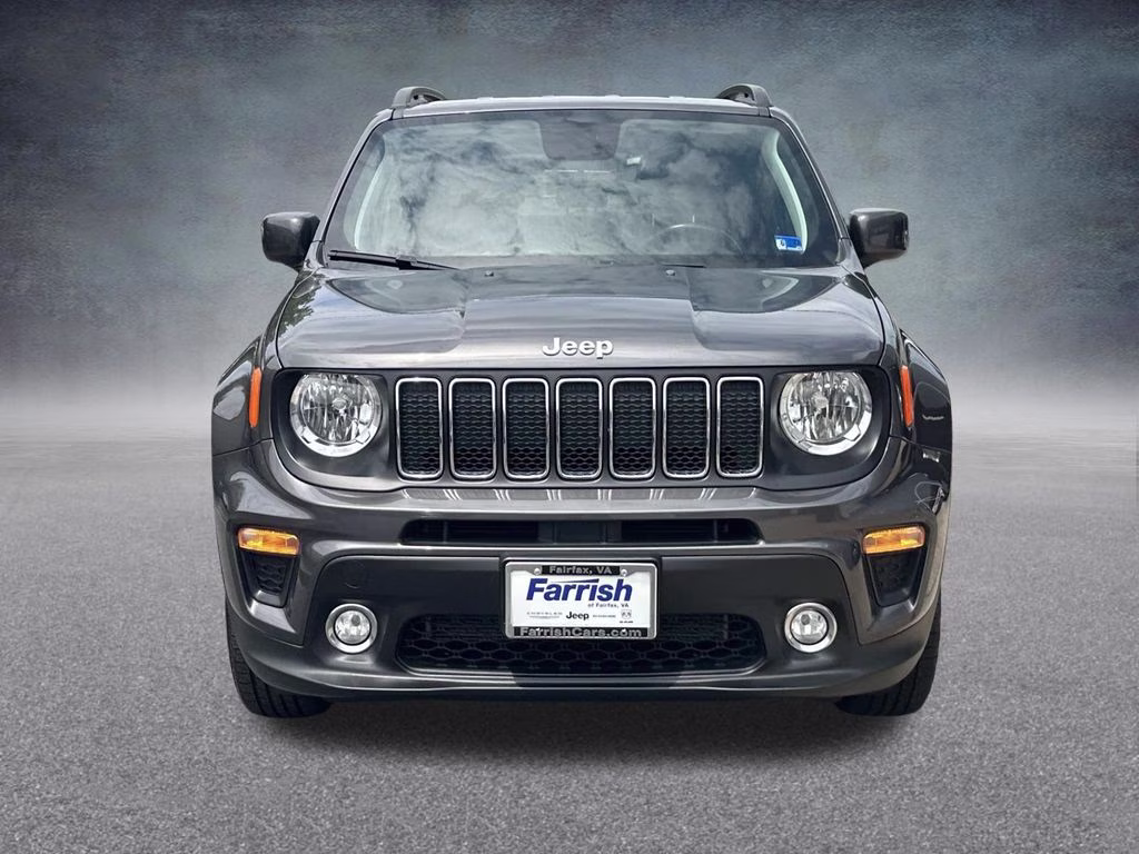 2020 Granite Crystal Metallic Clearcoat Jeep Renegade Latitude 4X4 SUV