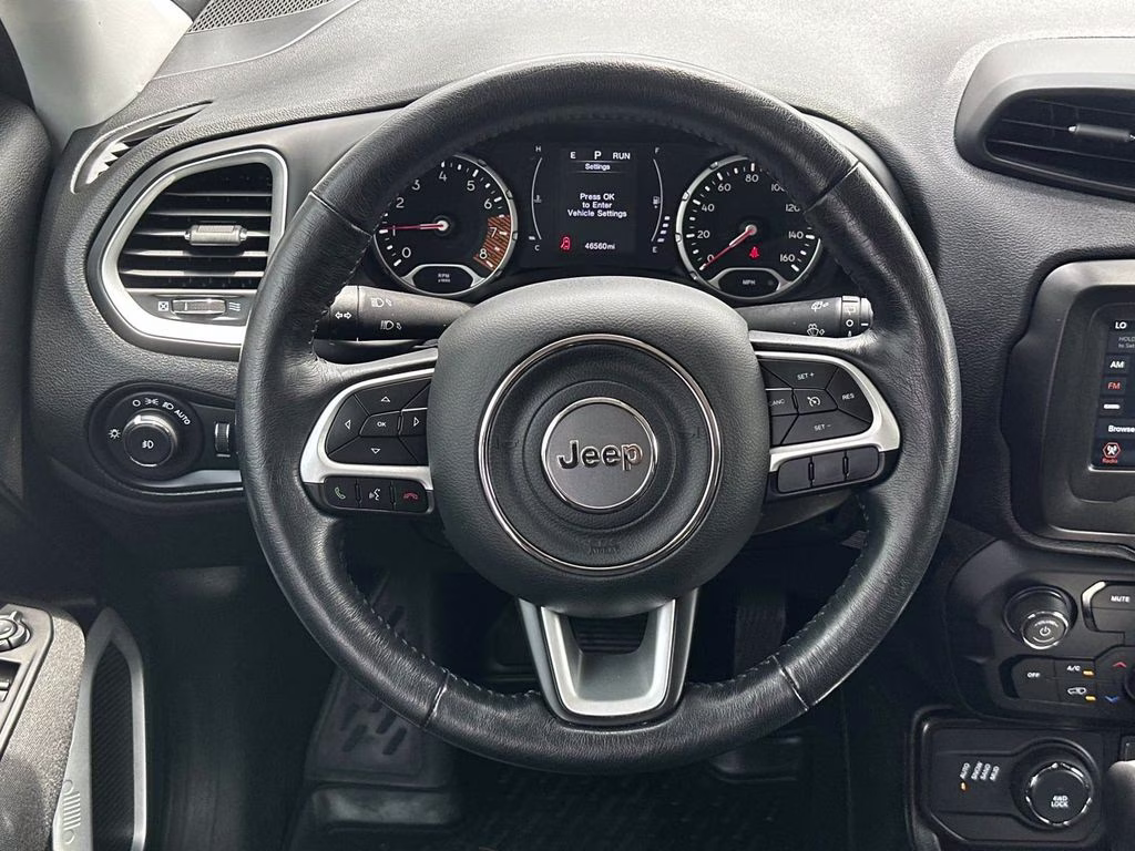 2020 Granite Crystal Metallic Clearcoat Jeep Renegade Latitude 4X4 SUV