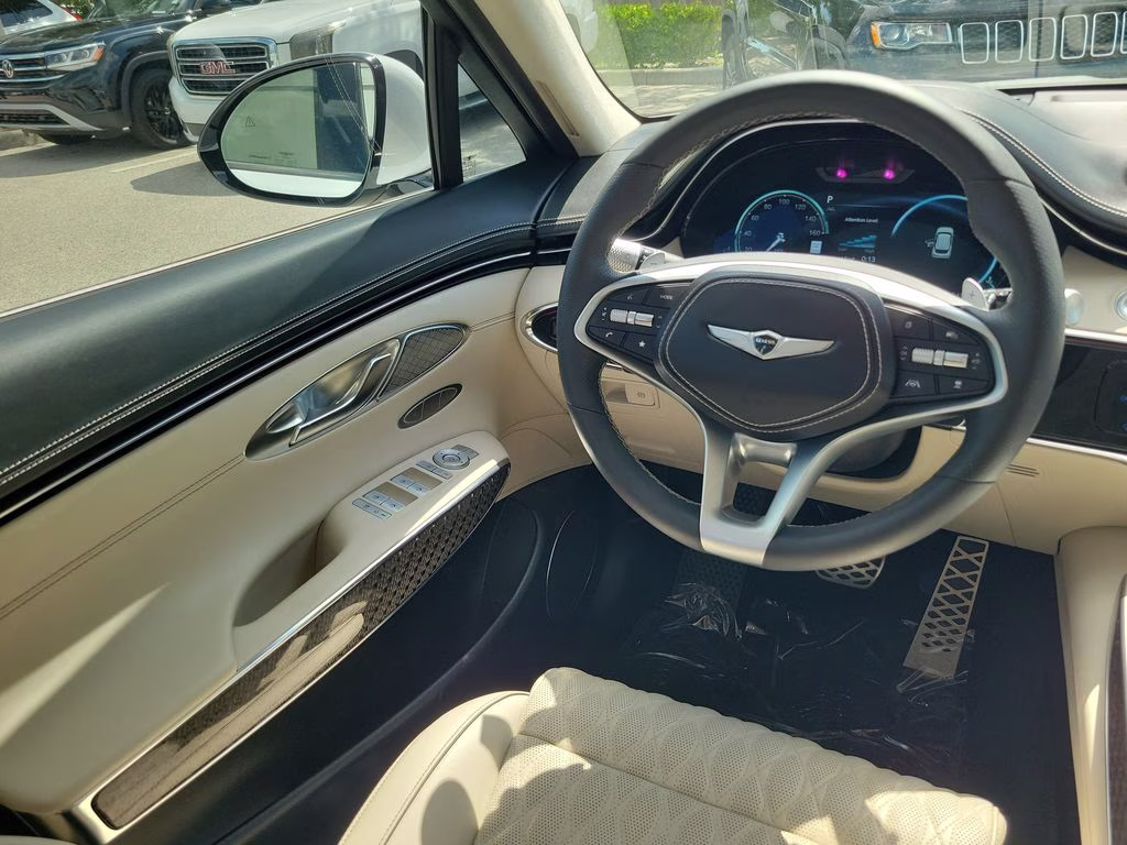 2024 Uyuni White Genesis GV70 3.5T Sport AWD SUV