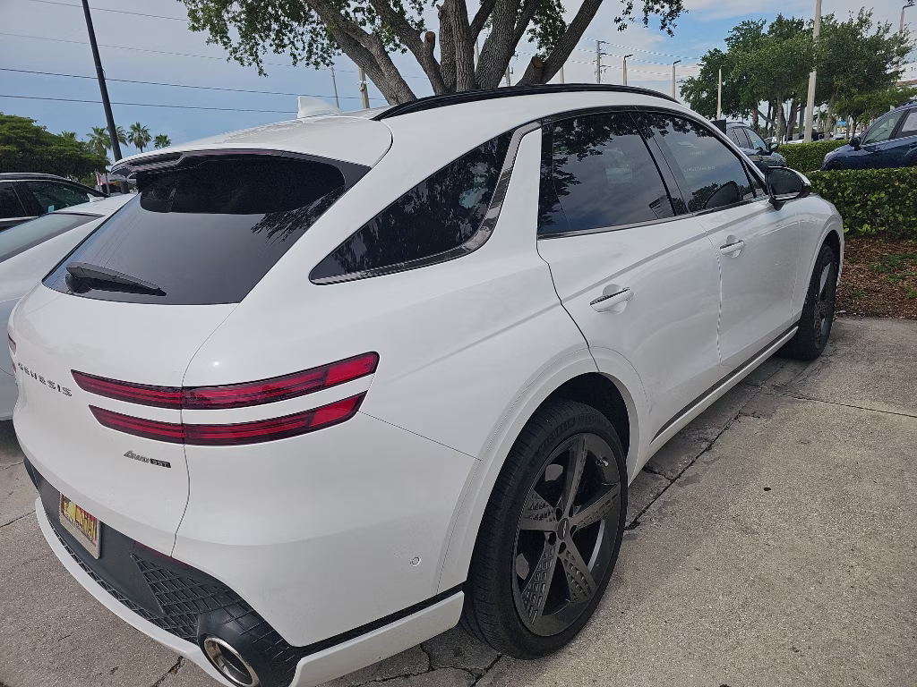 2024 Uyuni White Genesis GV70 3.5T Sport AWD SUV