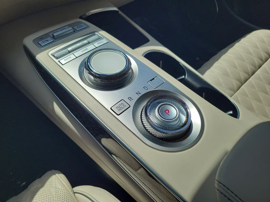 2024 Uyuni White Genesis GV70 3.5T Sport AWD SUV