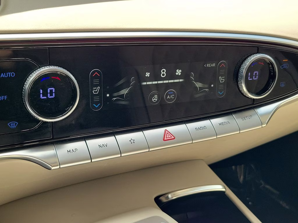 2024 Uyuni White Genesis GV70 3.5T Sport AWD SUV
