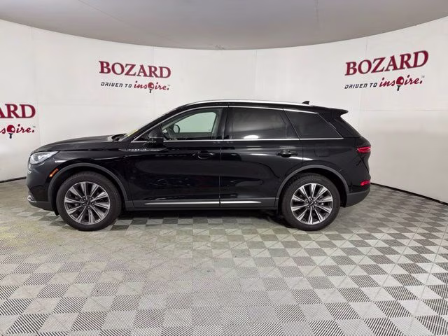 2022 Black Metallic Lincoln Corsair Reserve FWD SUV