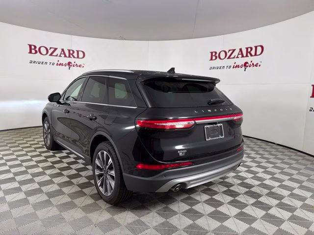 2022 Black Metallic Lincoln Corsair Reserve FWD SUV