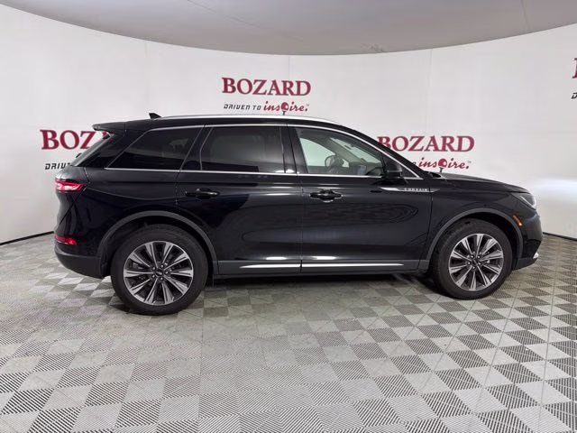 2022 Black Metallic Lincoln Corsair Reserve FWD SUV