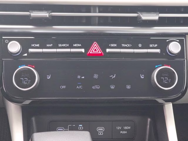 2026 White Pearl Hyundai Tucson SEL Plus AWD SUV