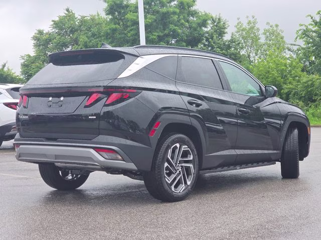2026 Phantom Black Hyundai Tucson SEL Plus AWD SUV