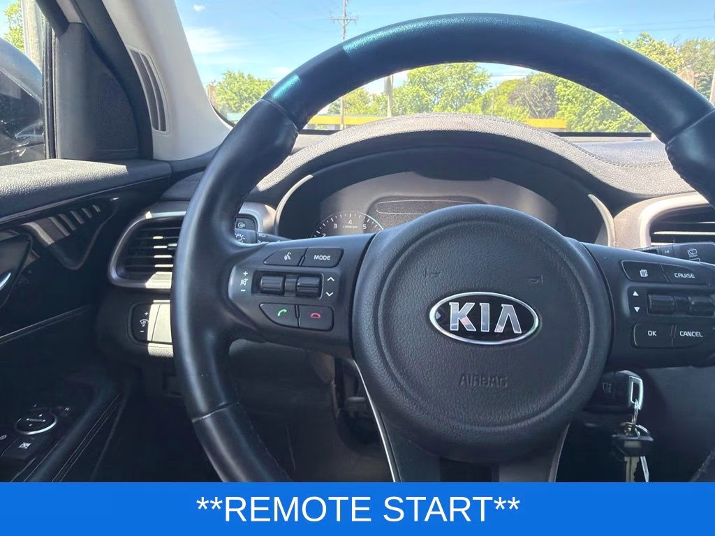 2016 Titanium Silver Kia Sorento LX AWD SUV