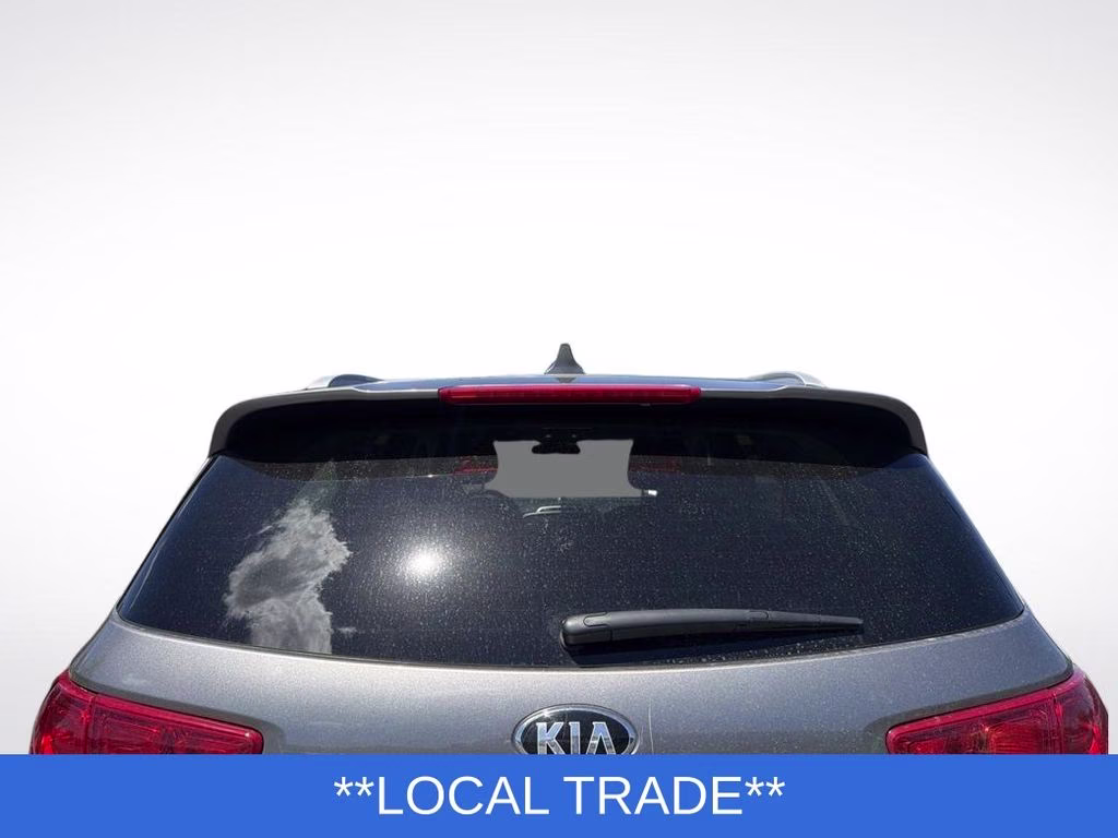 2016 Titanium Silver Kia Sorento LX AWD SUV
