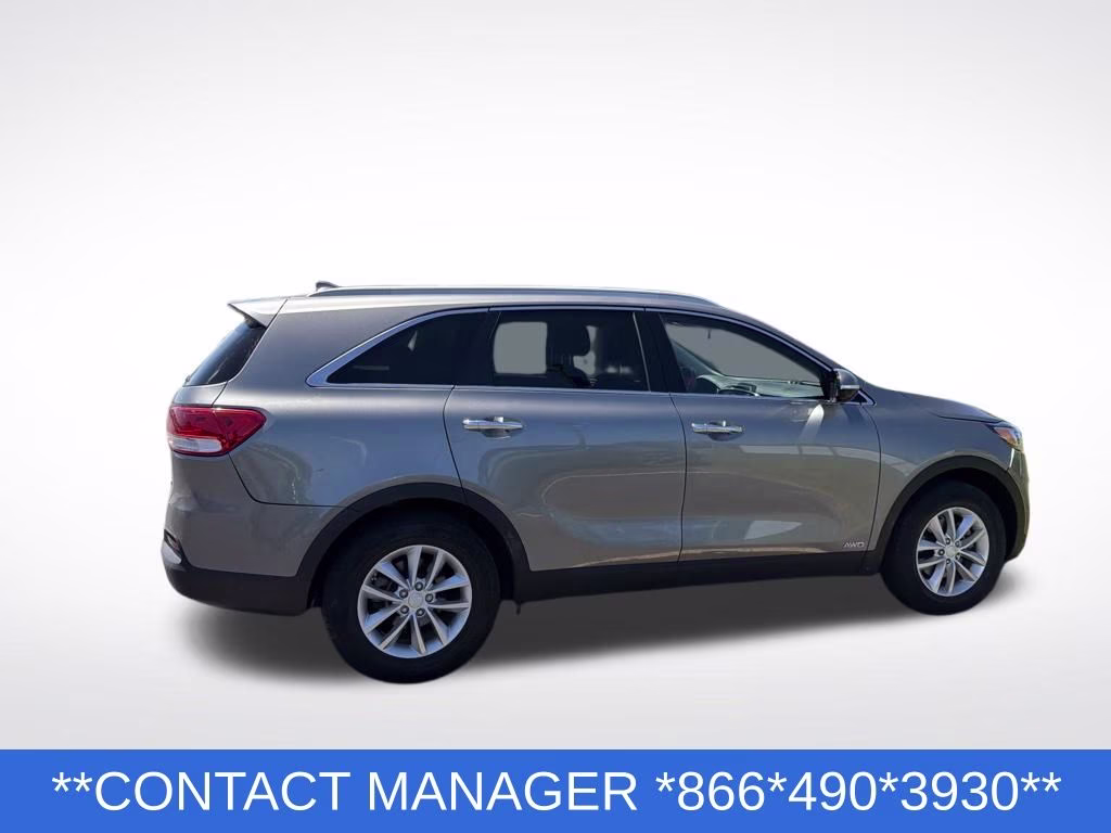 2016 Titanium Silver Kia Sorento LX AWD SUV