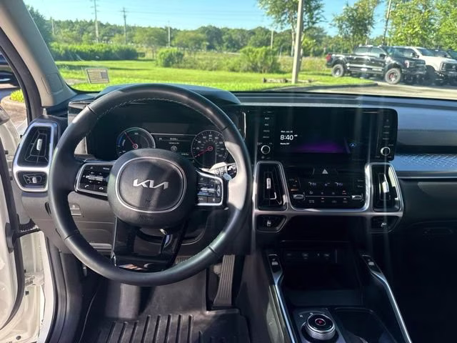 2023 Snow White Pearl Kia Sorento Hybrid EX AWD SUV