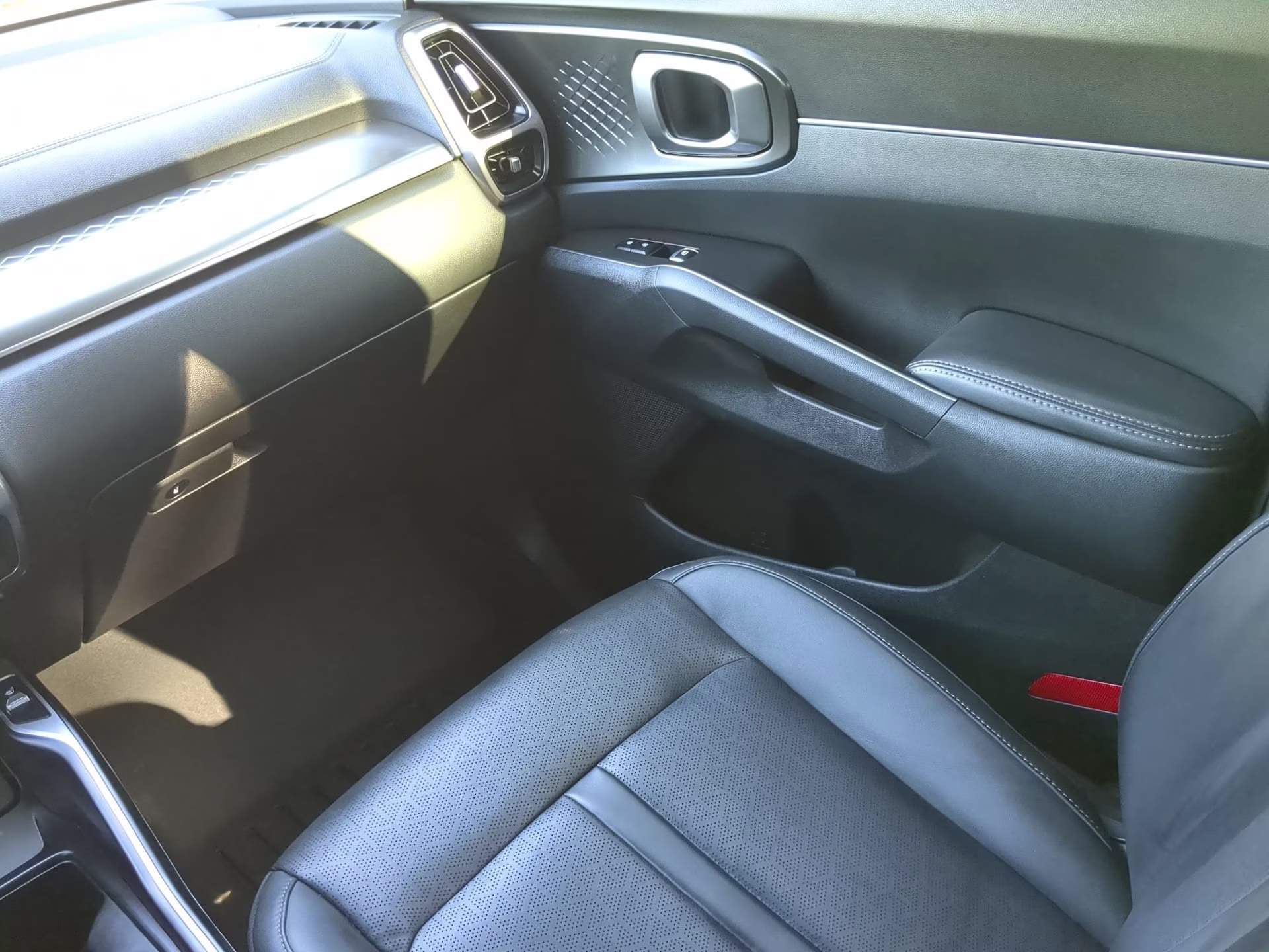 2023 Snow White Pearl Kia Sorento Hybrid EX AWD SUV