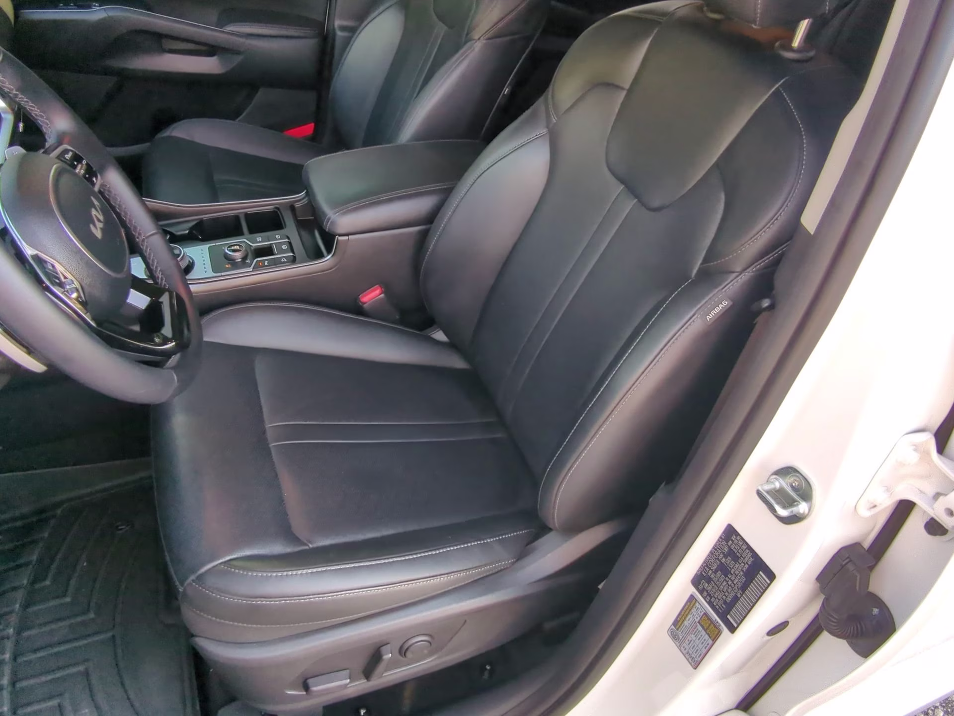 2023 Snow White Pearl Kia Sorento Hybrid EX AWD SUV