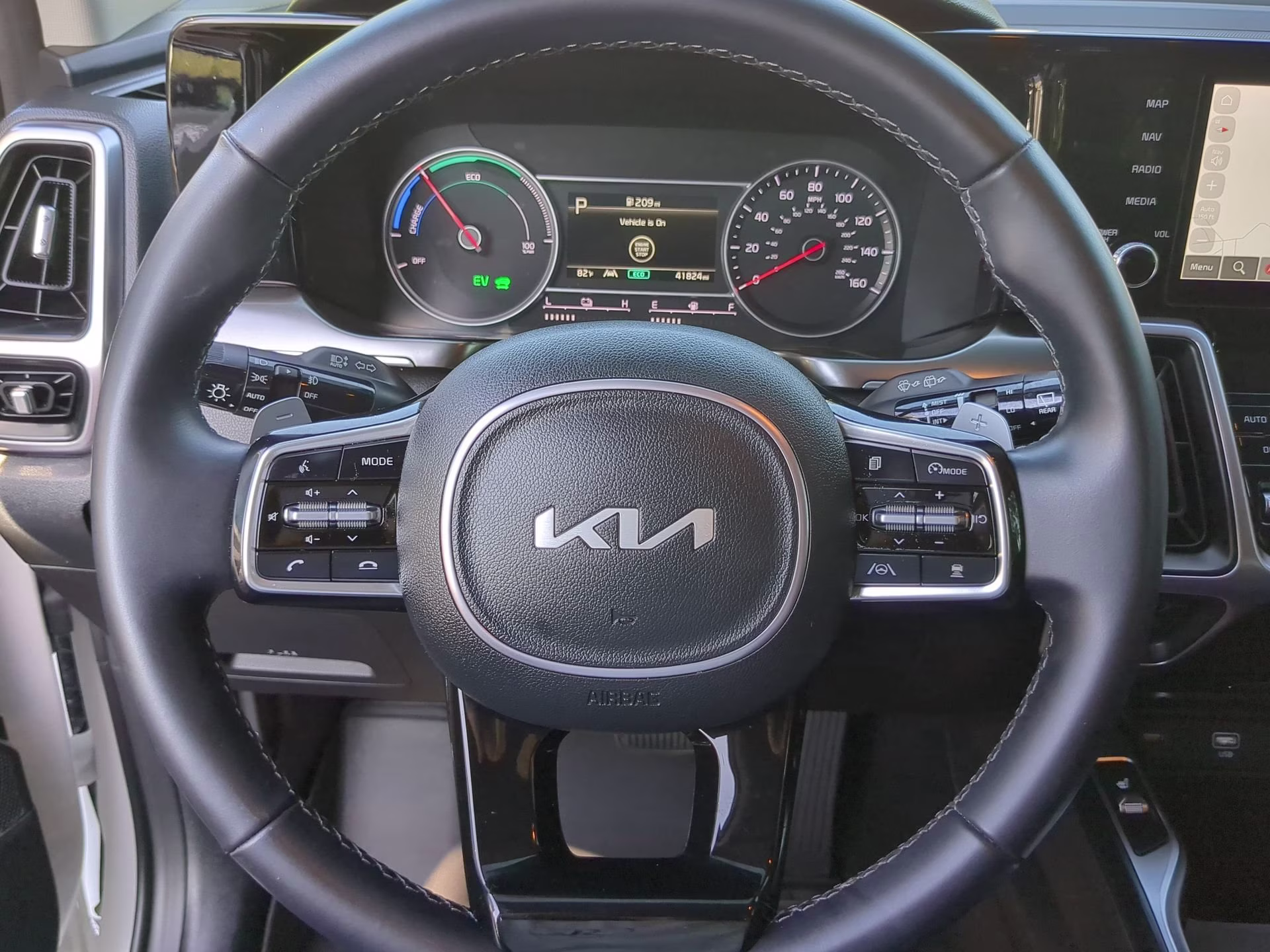 2023 Snow White Pearl Kia Sorento Hybrid EX AWD SUV