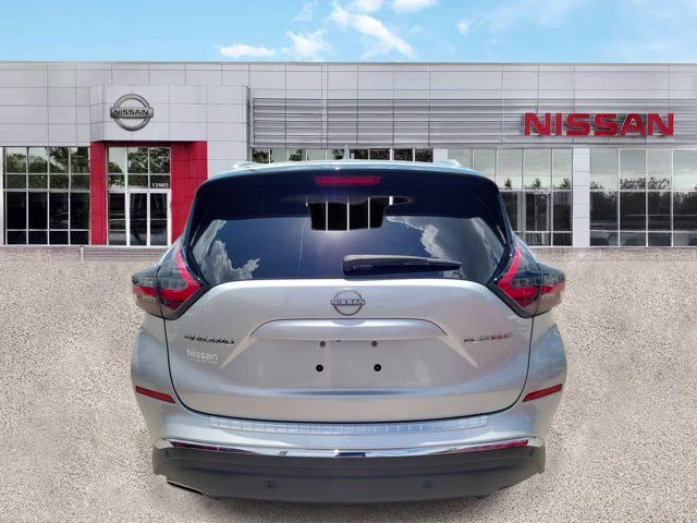 2024 Brilliant Silver Metallic Nissan Murano Platinum FWD SUV