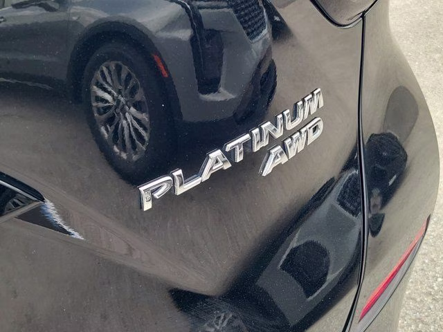 2020 Super Black Metallic Nissan Murano Platinum AWD SUV