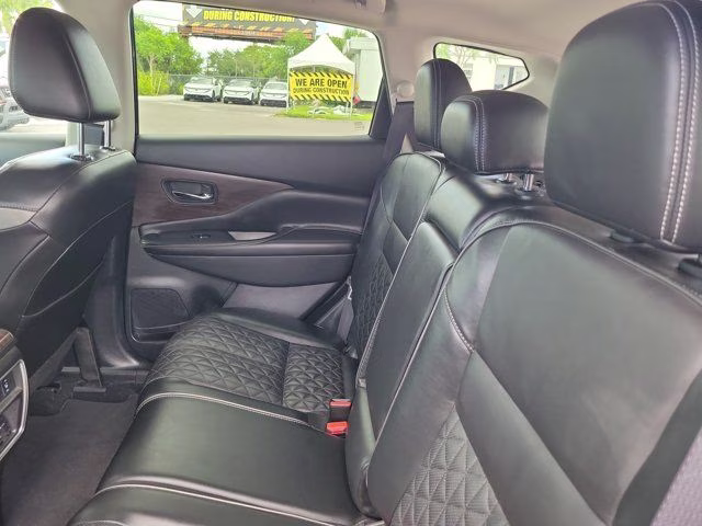 2020 Super Black Metallic Nissan Murano Platinum AWD SUV