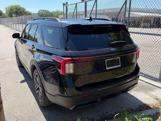 2025 Black Metallic Ford Explorer ST-Line RWD SUV