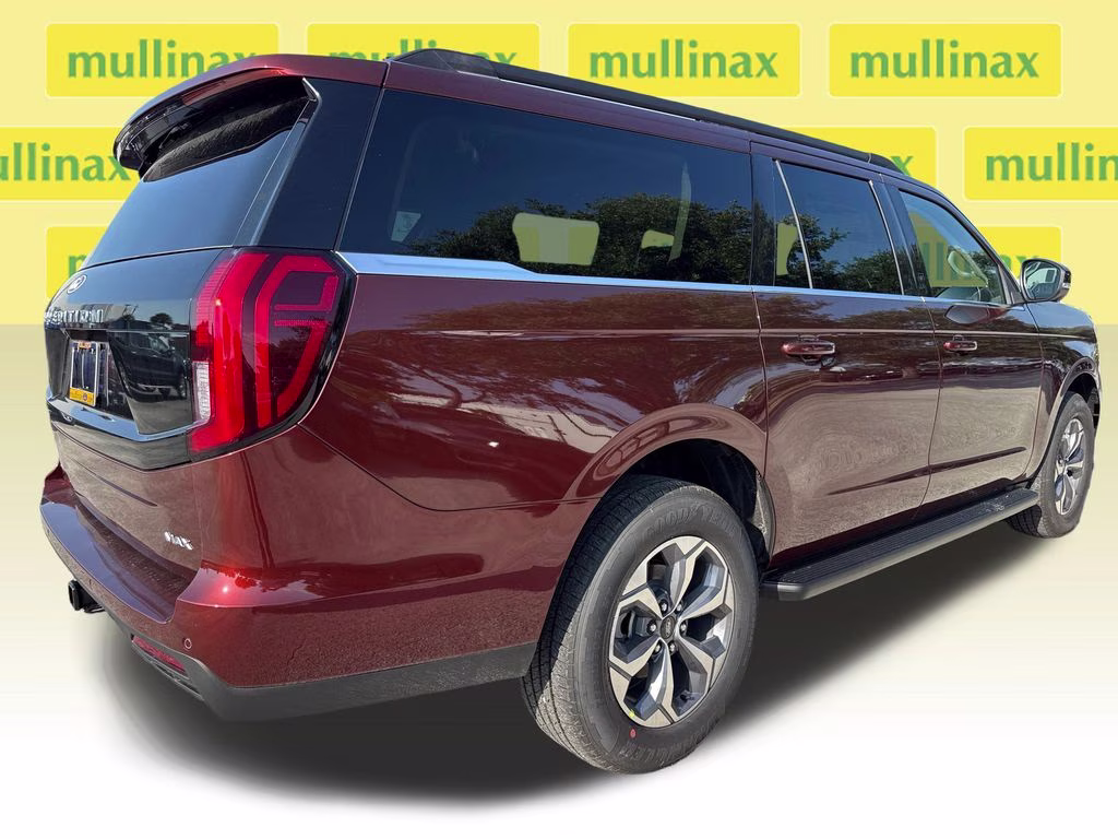 2027 Bronze Fire Metallic Tinted Clearcoat Ford Expedition Max Active RWD SUV
