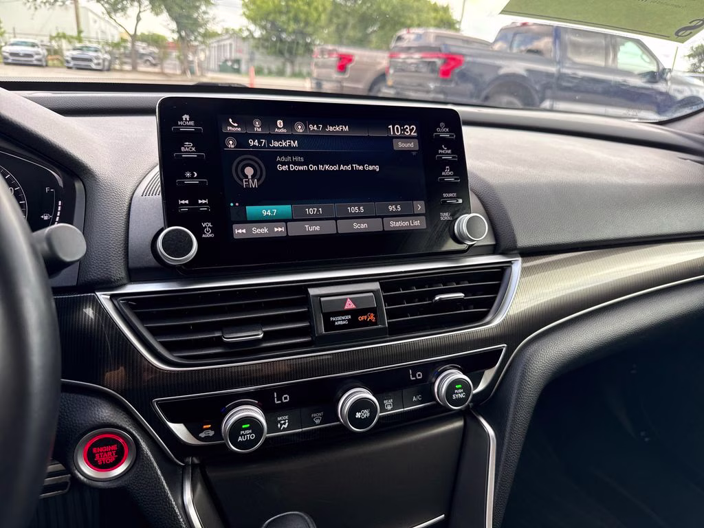 2019 Platinum White Pearl Honda Accord Sport FWD Sedan