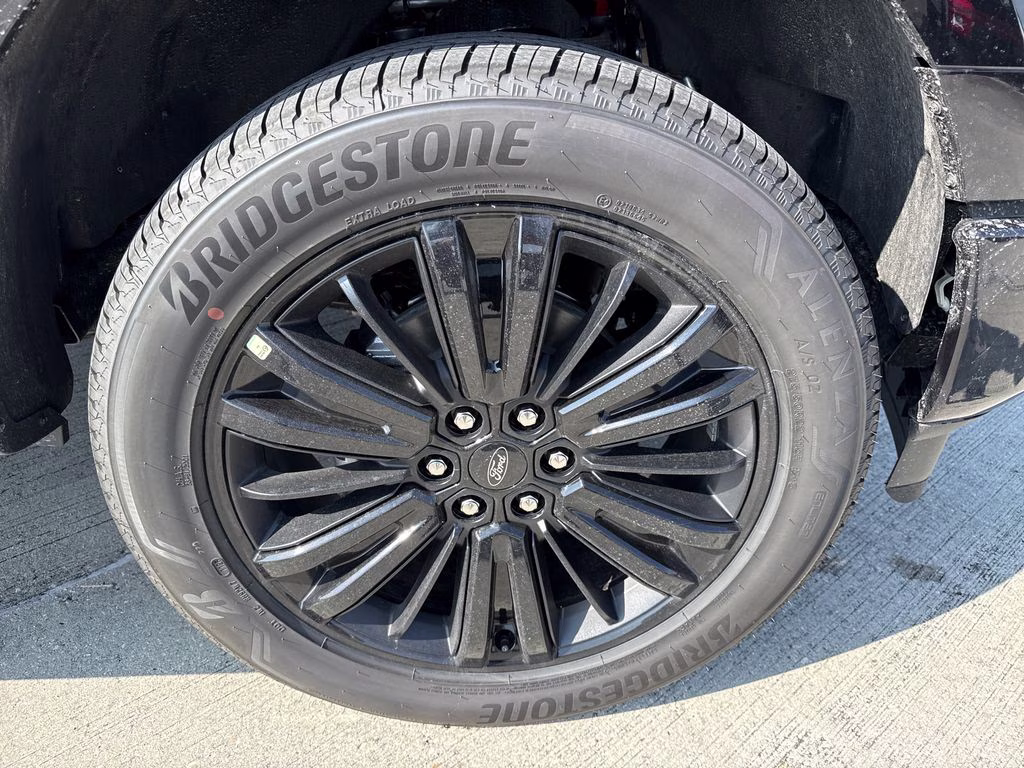 2026 Agate Black Metallic Ford F-150 Platinum 4X4 Truck