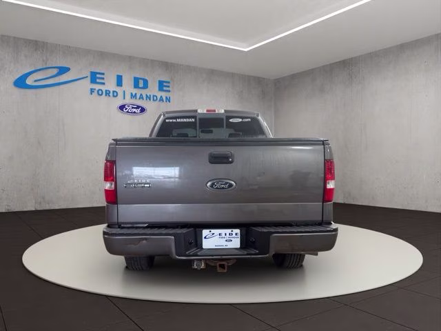 2005 Gray Ford F-150 XLT 4X4 Truck