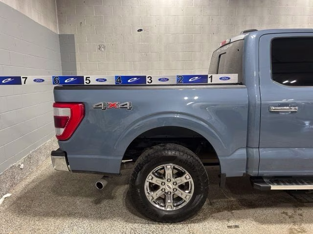 2023 Azure Gray Metallic Tri-Coat Ford F-150 Lariat 4X4 Truck