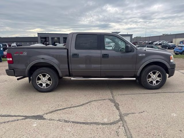 2005 Gray Ford F-150 FX4 4X4 Truck