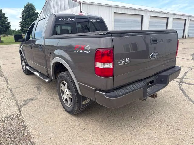 2005 Gray Ford F-150 FX4 4X4 Truck