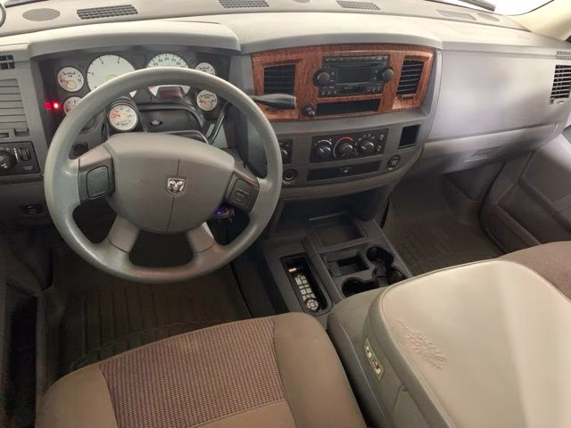 2006 Flame Red Clearcoat Dodge Ram 2500 SLT 4X4 Truck
