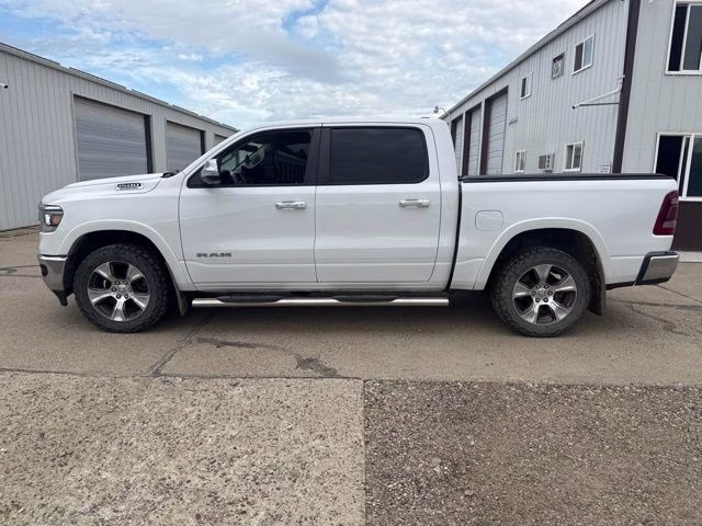 2022 Bright White Clearcoat Ram 1500 Laramie 4X4 Truck