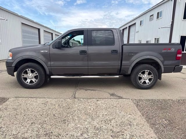 2005 Gray Ford F-150 FX4 4X4 Truck