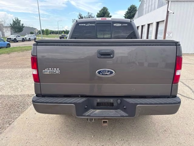 2005 Gray Ford F-150 FX4 4X4 Truck