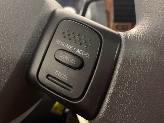 2006 Flame Red Clearcoat Dodge Ram 2500 SLT 4X4 Truck