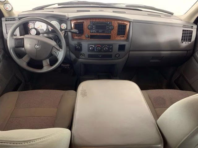 2006 Flame Red Clearcoat Dodge Ram 2500 SLT 4X4 Truck