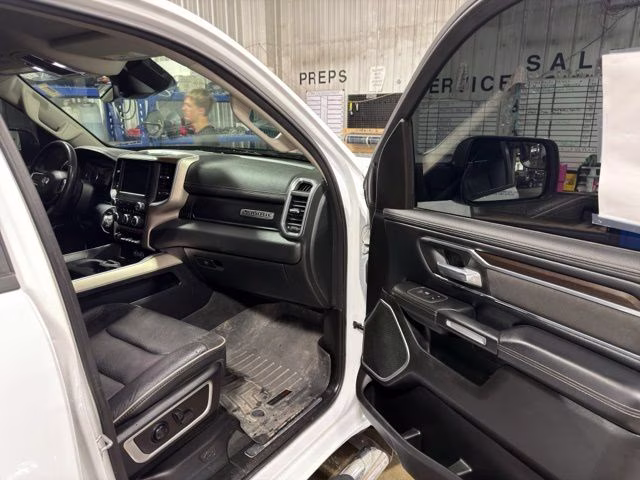 2022 Bright White Clearcoat Ram 1500 Laramie 4X4 Truck