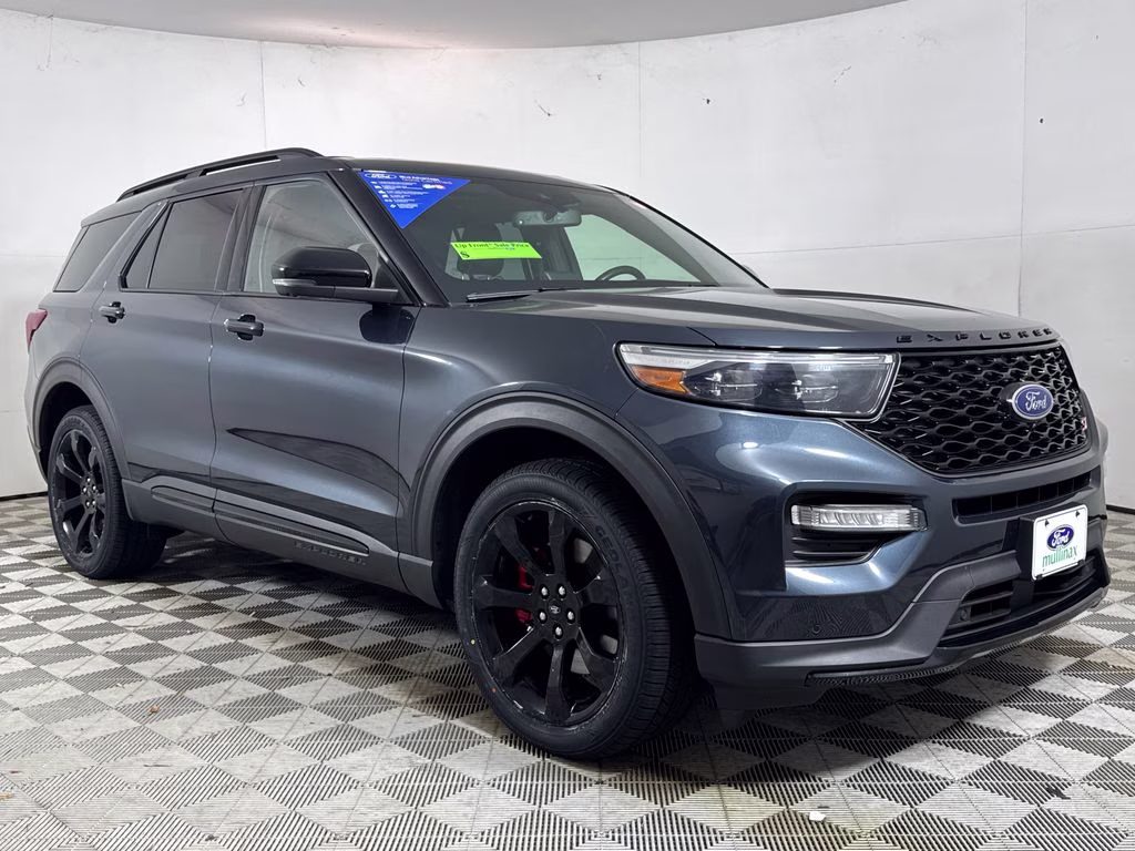 2022 Blue Metallic Ford Explorer ST 4X4 SUV