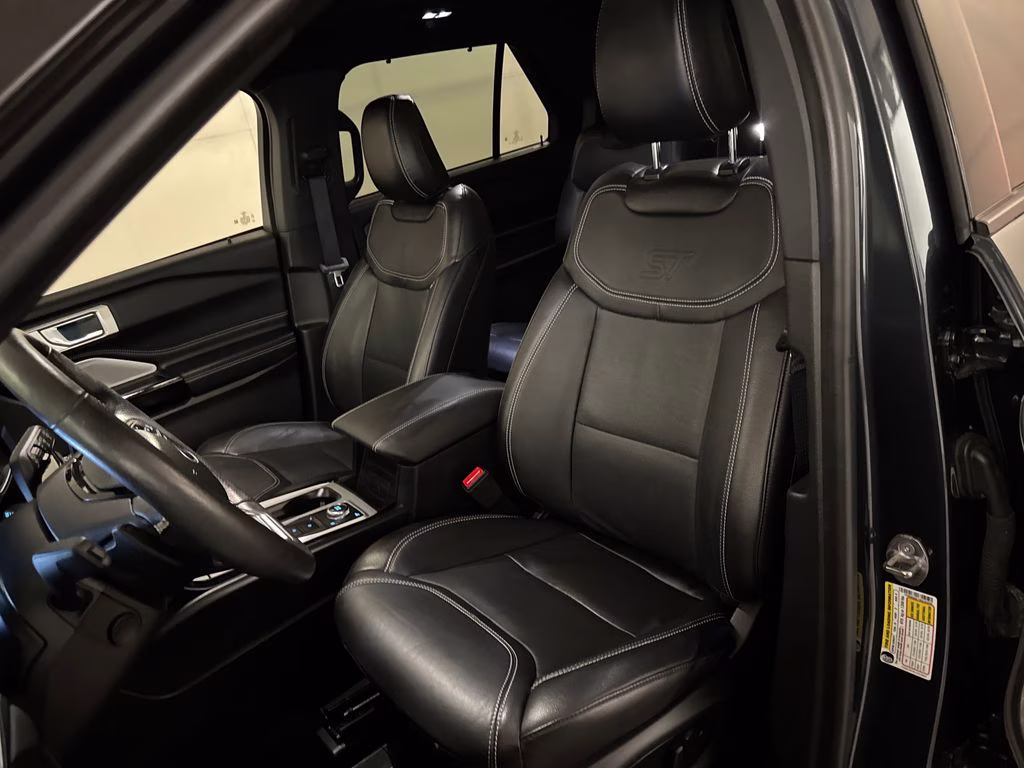 2022 Blue Metallic Ford Explorer ST 4X4 SUV
