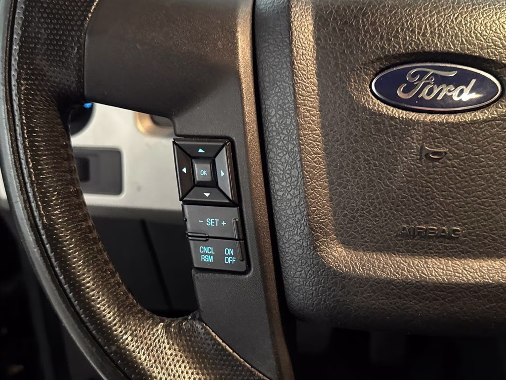 2013 Tuxedo Black Metallic Ford F-150 SVT Raptor 4X4 Truck