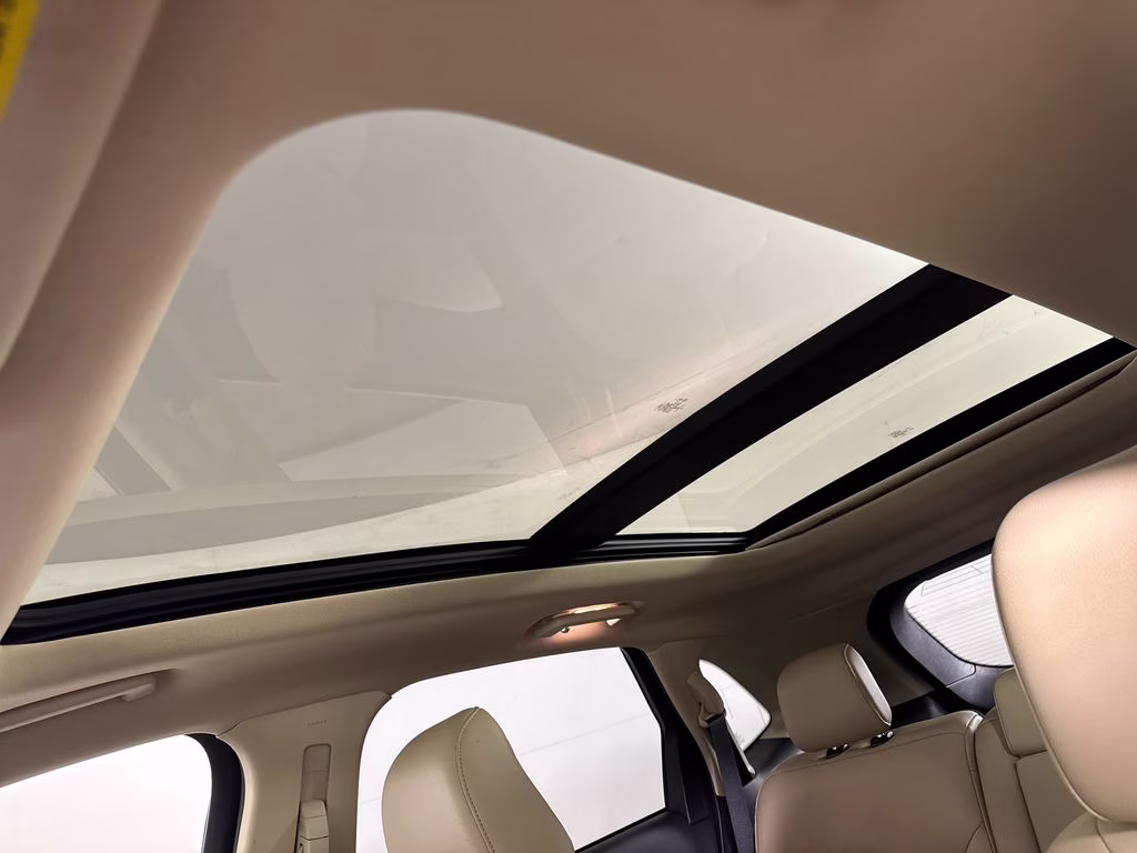 2020 Burgundy Velvet Metallic Tinted Clearcoat Ford Edge SEL FWD SUV